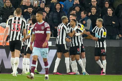Newcastle 2-4 West Ham: Hammers stage fightback to win thriller - BBC Sport Premier League Table Top Scorers SUN 15 Aug 2021 Premier League Newcastle …